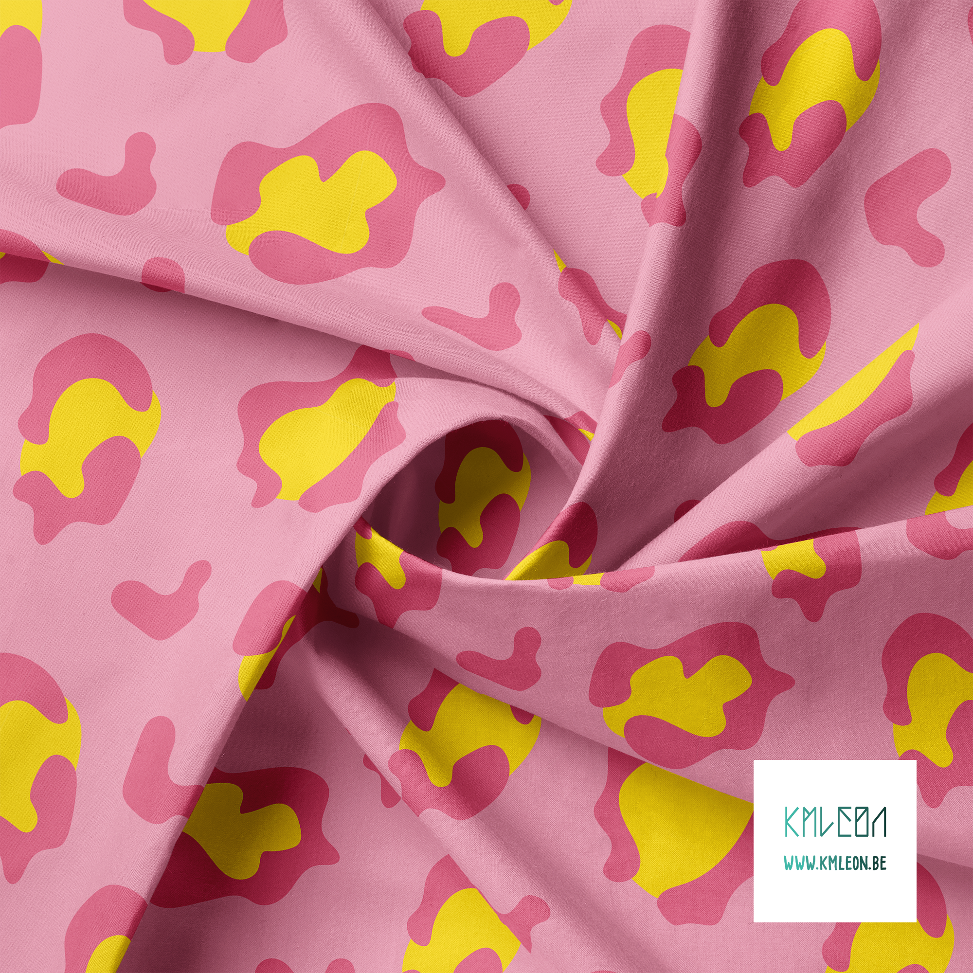 Pink and yellow leopard print fabric (Large scale)