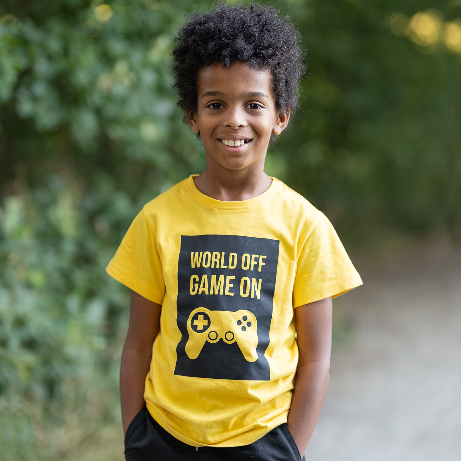 ‘World off – Game on’ kids shortsleeve shirt