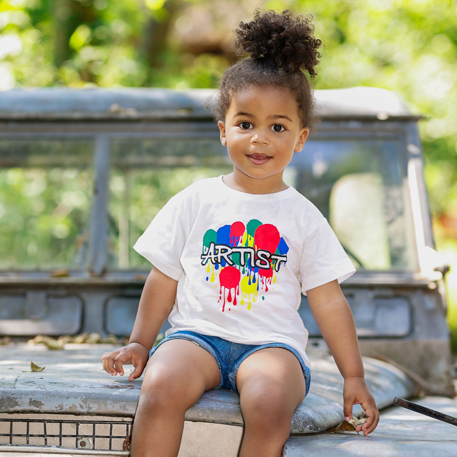 'Artist' kids shortsleeve shirt