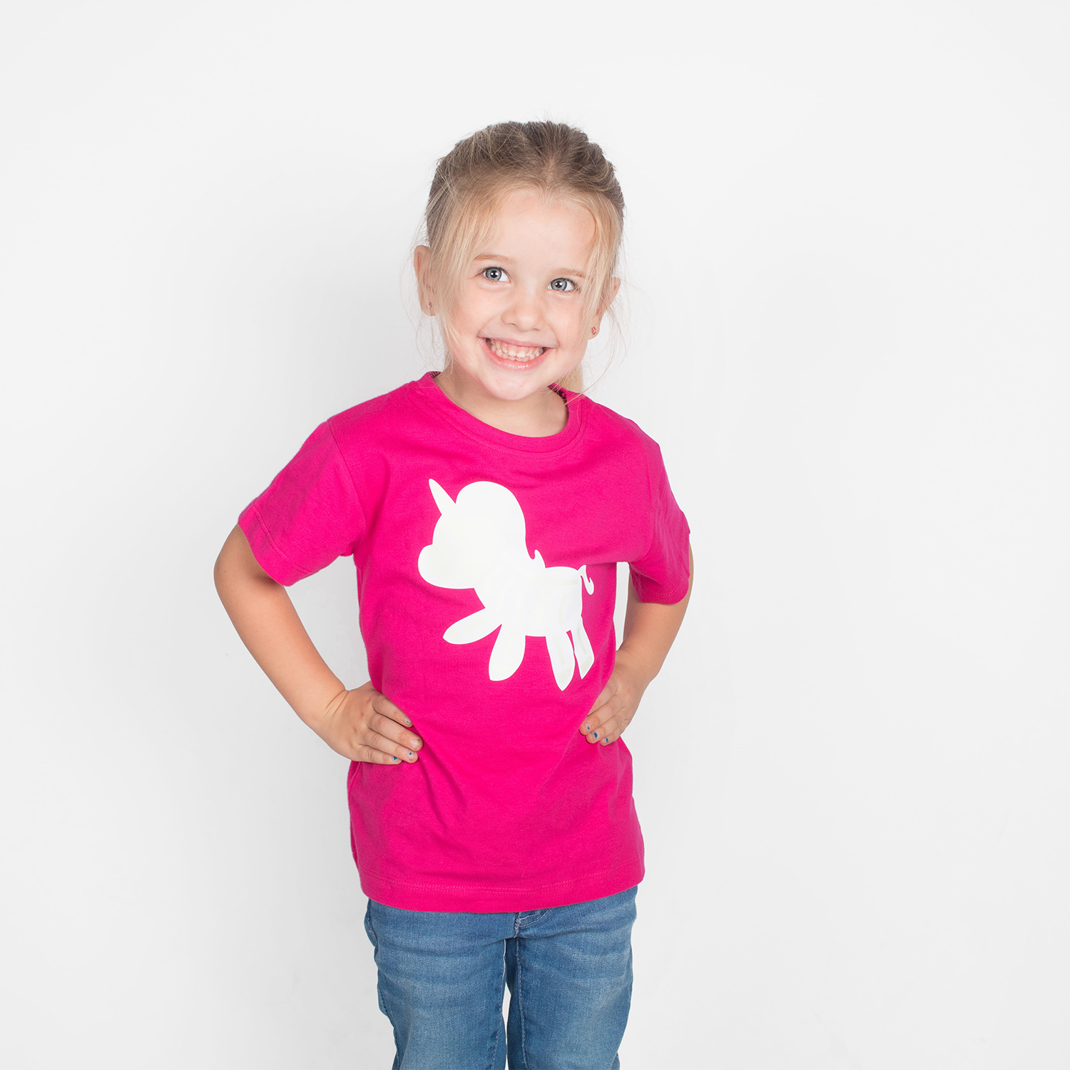 Unicorn glow in the dark kids shortsleeve shirt