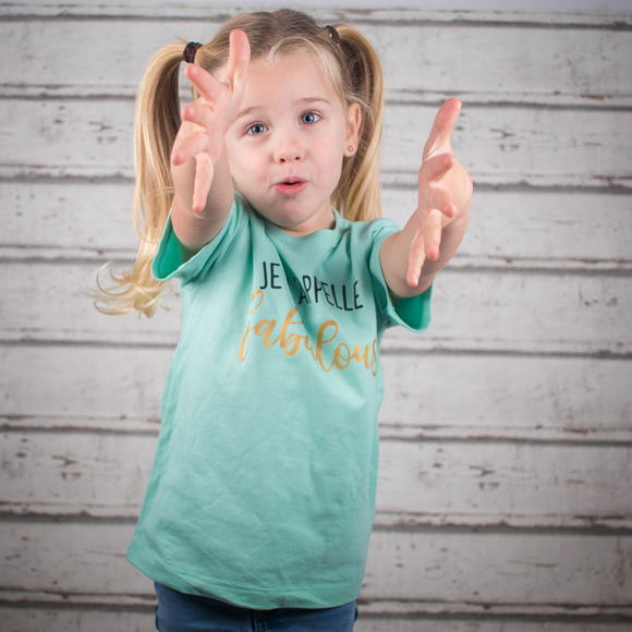 'Je m'appelle fabulous' kids shortsleeve shirt