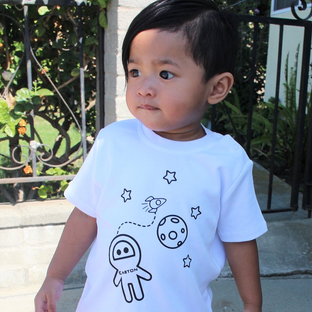 Astronaut baby shortsleeve shirt