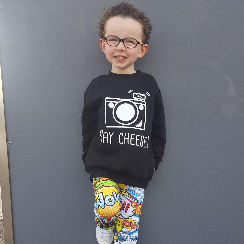 'Say cheese' kids sweater