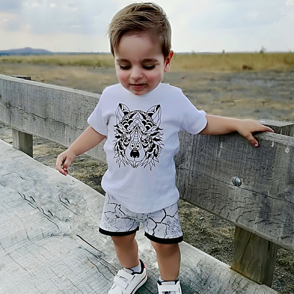 Wolf baby shortsleeve shirt