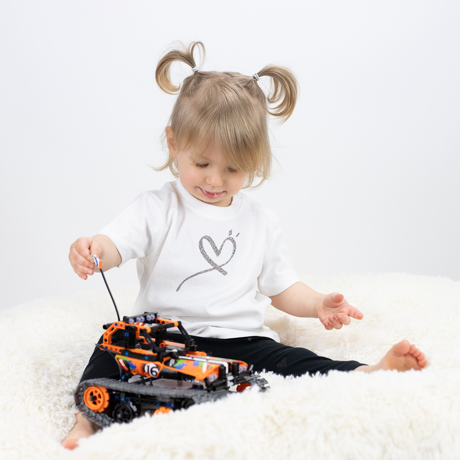 Glitter heart baby shortsleeve shirt