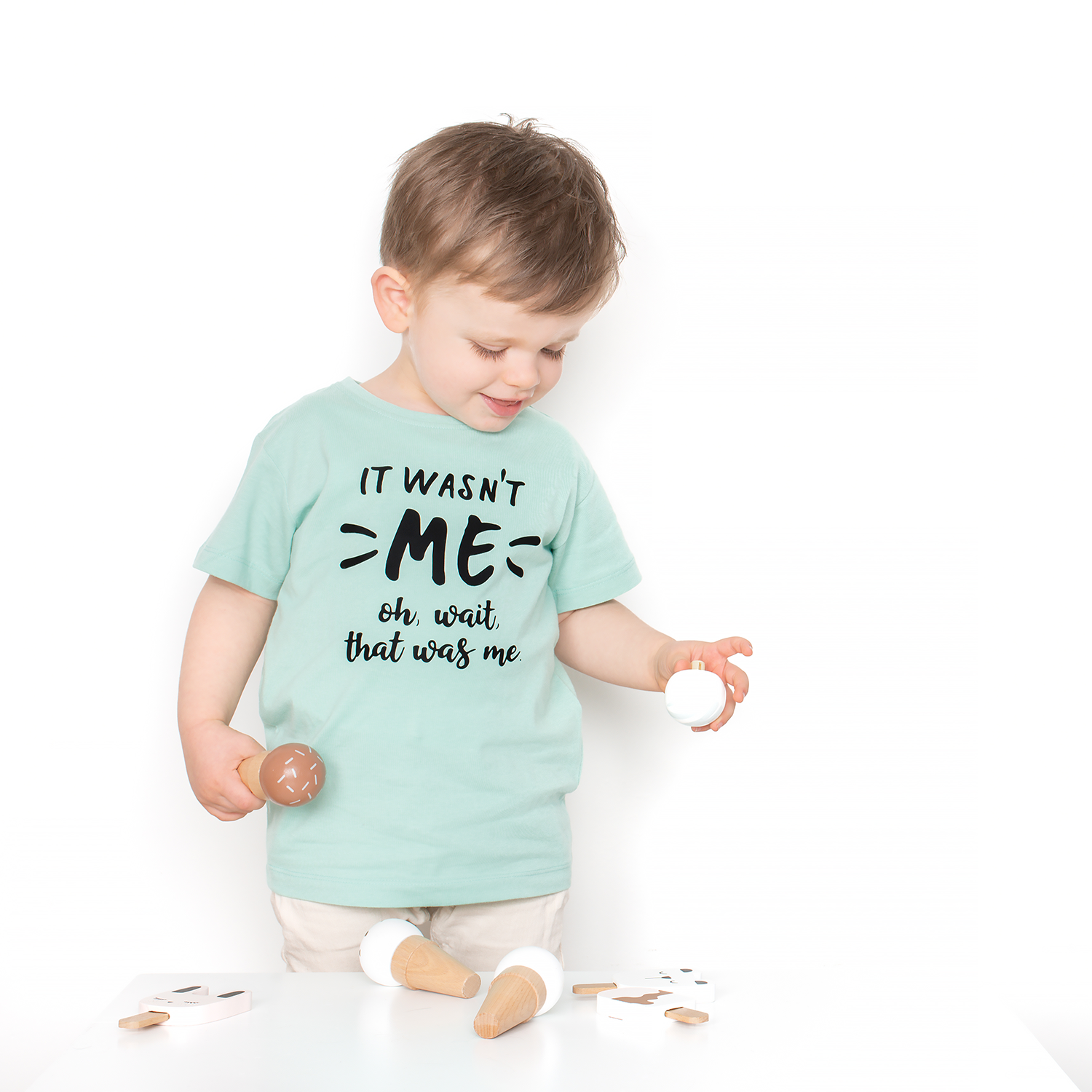 'It wasn't me - Oh, wait, that was me.' kids shortsleeve shirt