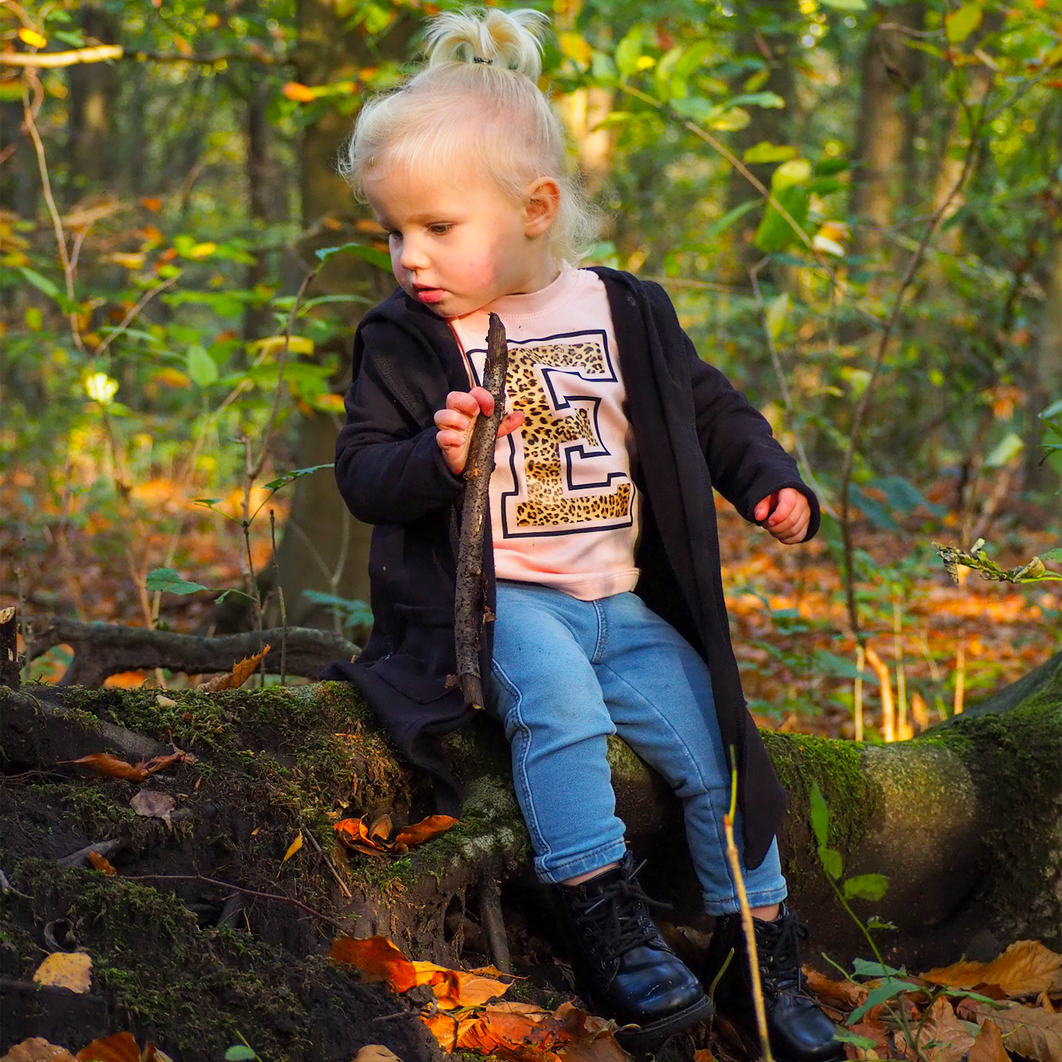 Leopard letter baby shortsleeve shirt