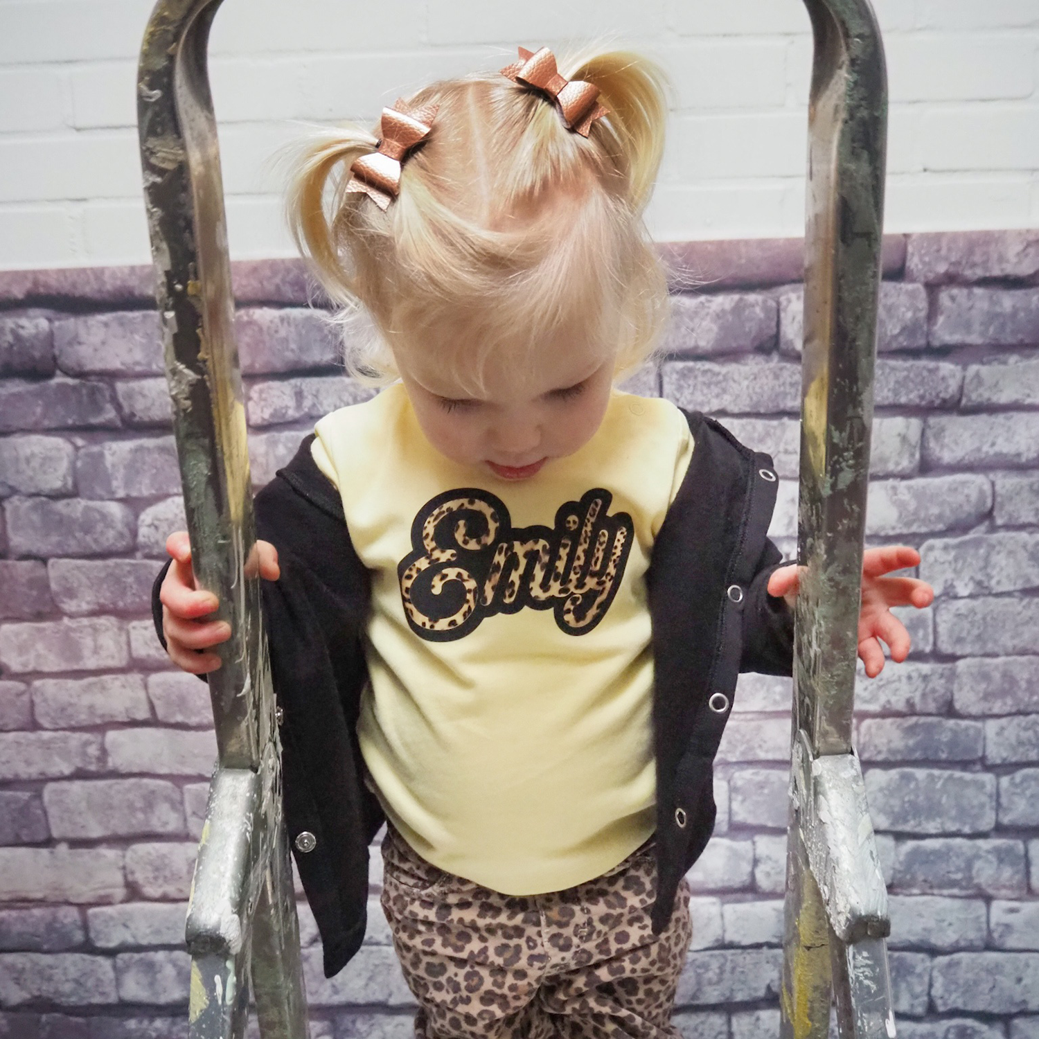 Leopard name baby shortsleeve shirt