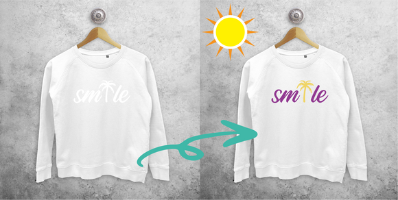 'Smile' magic sweater