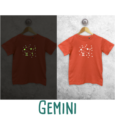 Star sign glow in the dark kids shortsleeve shirt