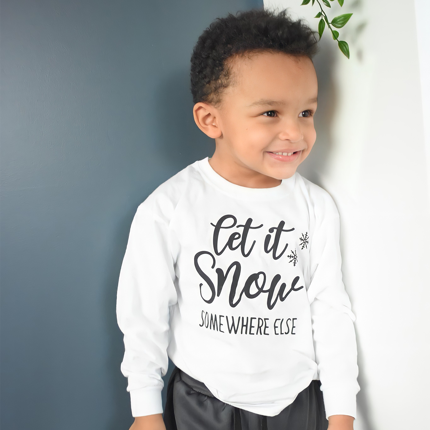 'Let it snow - somewhere else' kids longsleeve shirt