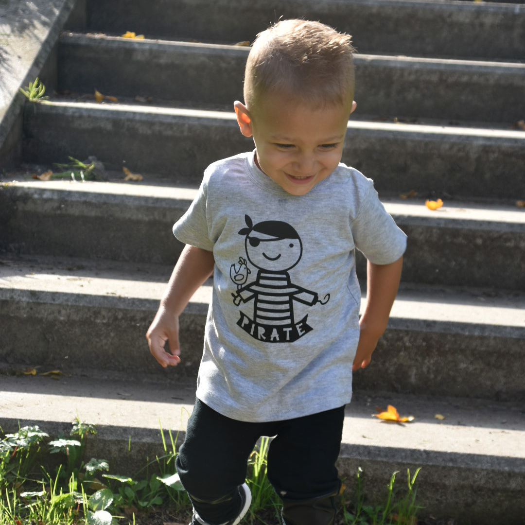 Pirate baby shortsleeve shirt