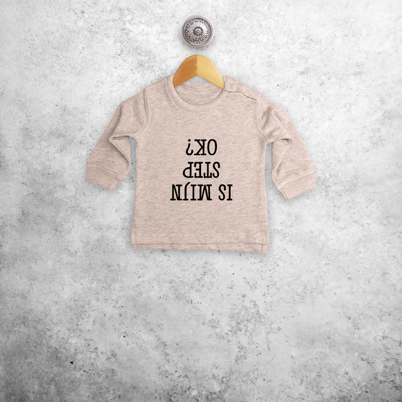 'Is mijn step ok?' baby sweater