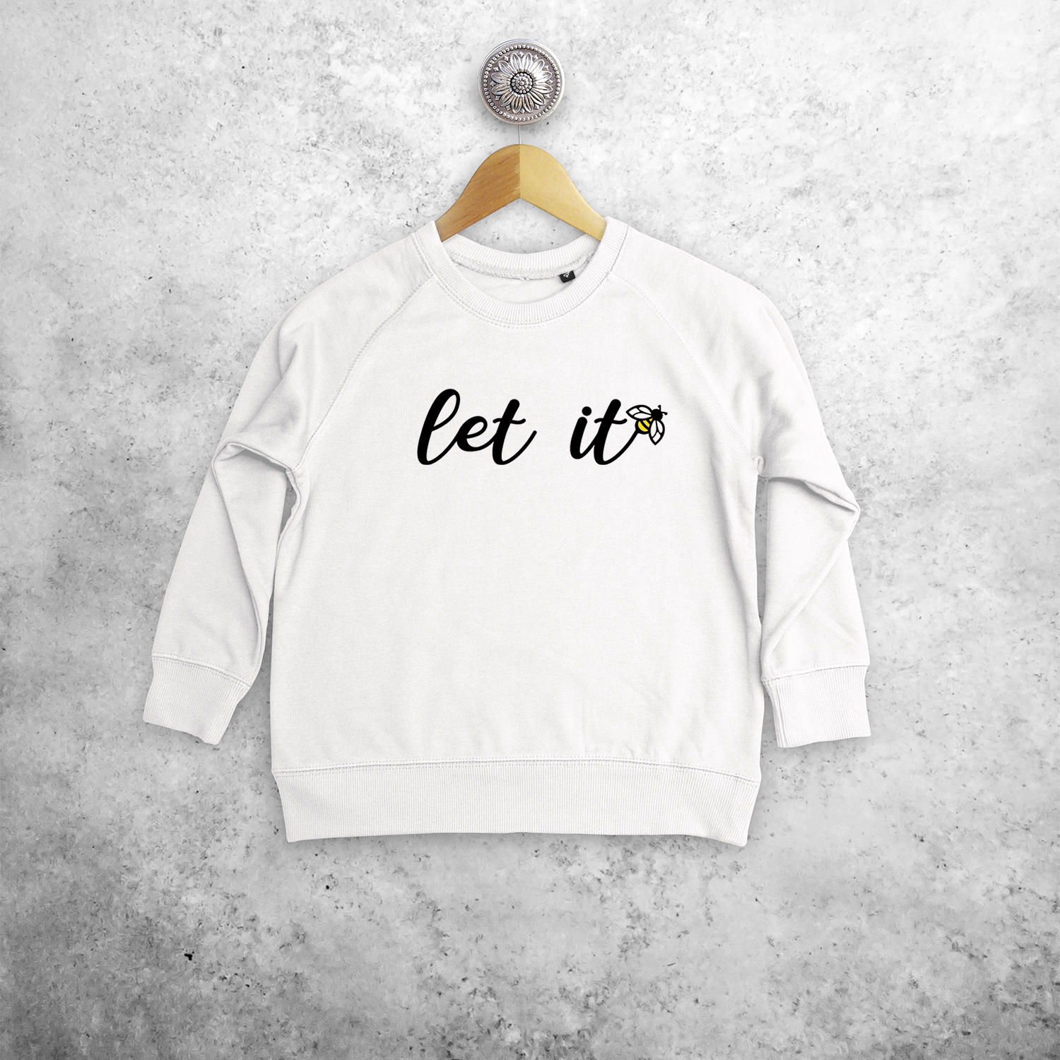 'Let it bee' kids sweater