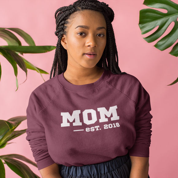 'Mom' sweater