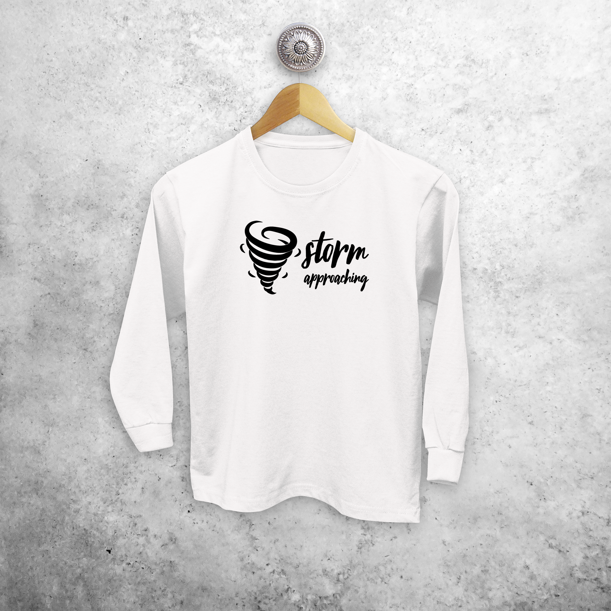 'Storm approaching' kids longsleeve shirt