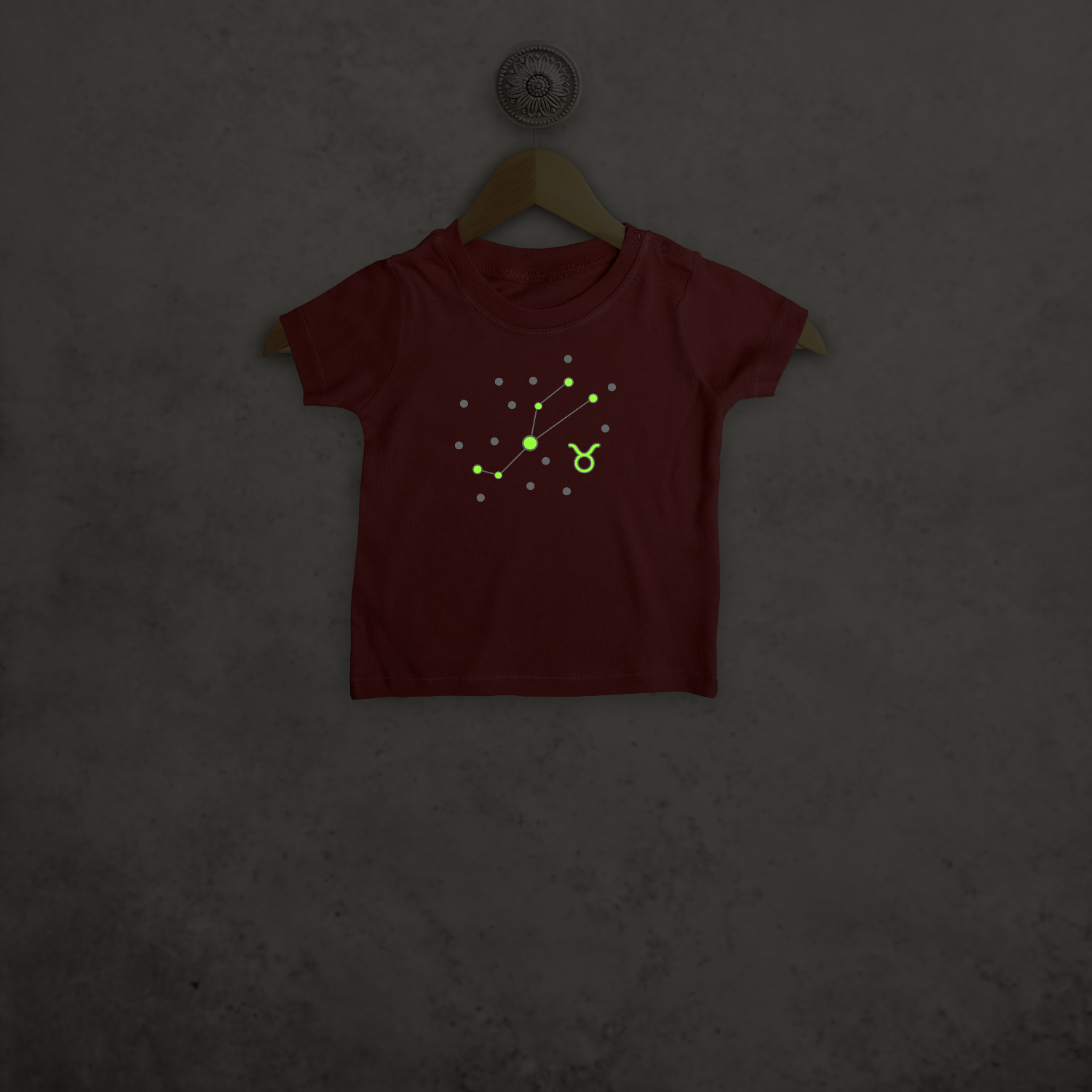 Star sign glow in the dark baby shortsleeve shirt