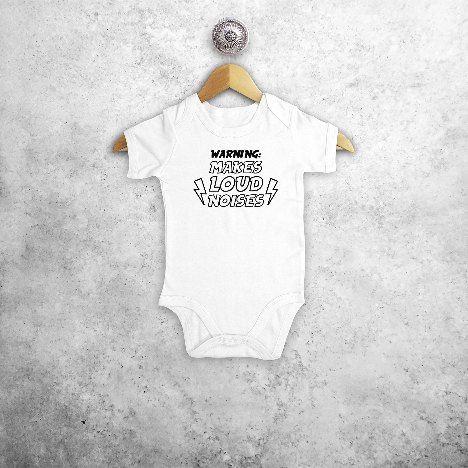 'Warning: makes loud noises' baby shortsleeve bodysuit